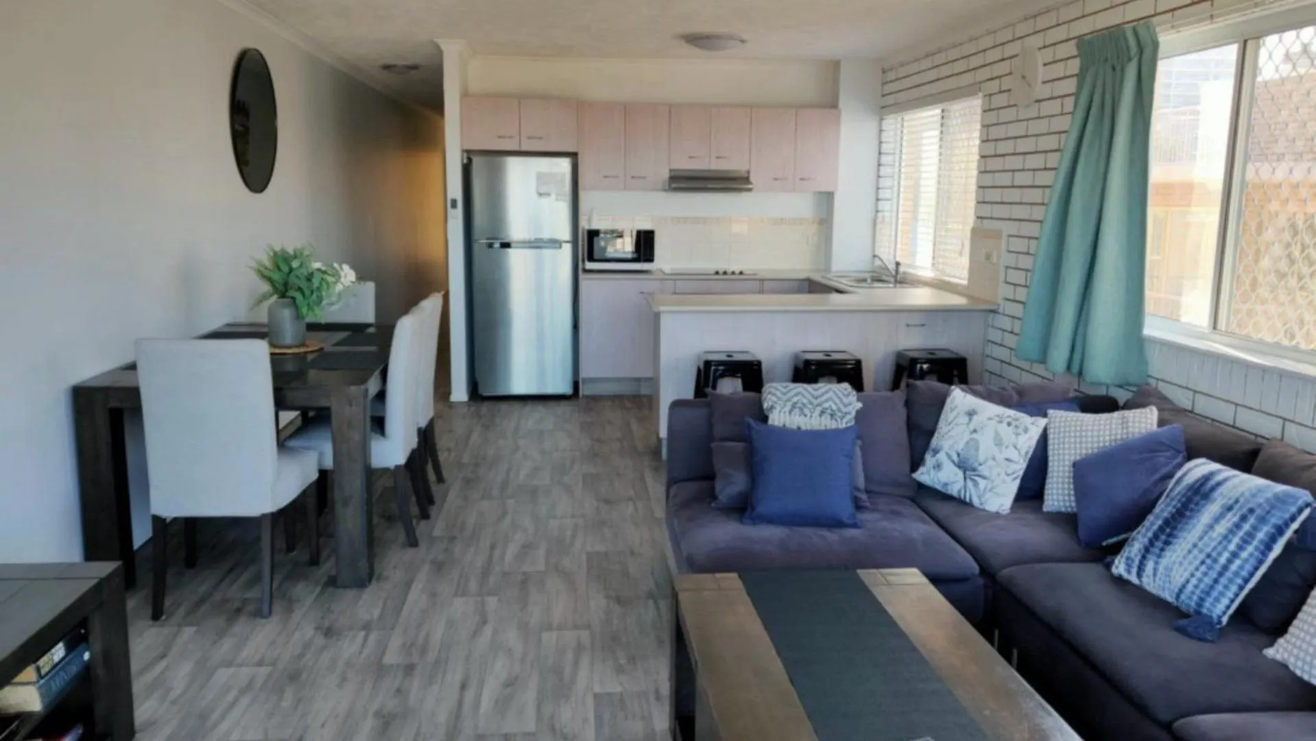 Solaris Court Unit 5 Daire Caloundra