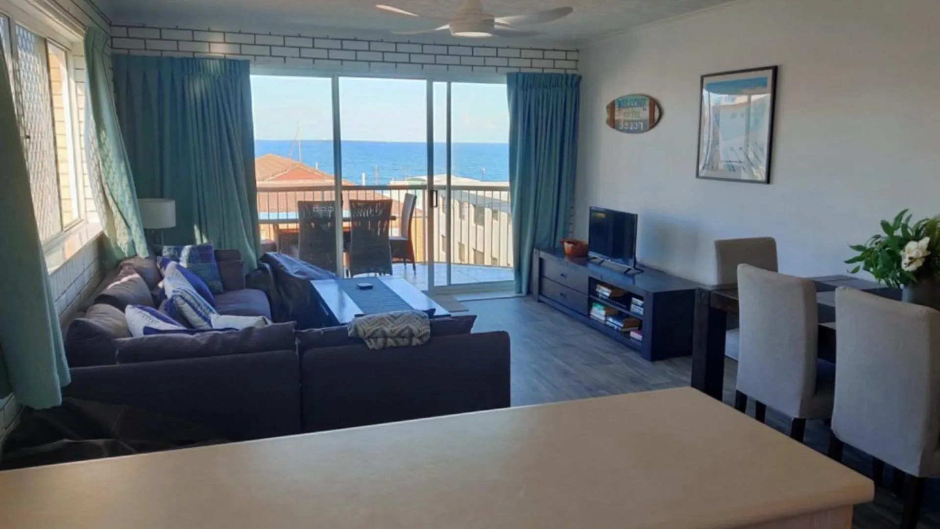 Solaris Court Unit 5 Daire Caloundra